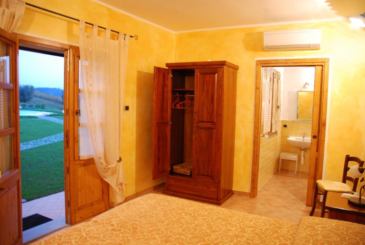Villa Poggio Sasseta à Montiano  Extérieur photo